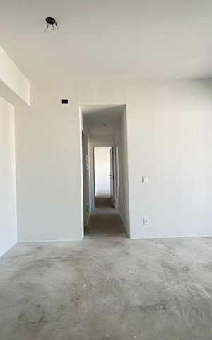 Apartamento à venda com 82m², 2 quartos e 1 vaga Apartamento à venda com 82m², 2 quartos e 1 vagaSala/Cozinha