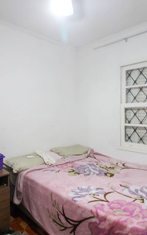 Casa à venda com 86m², 2 quartos e 2 vagas Casa à venda com 86m², 2 quartos e 2 vagasQuarto 2