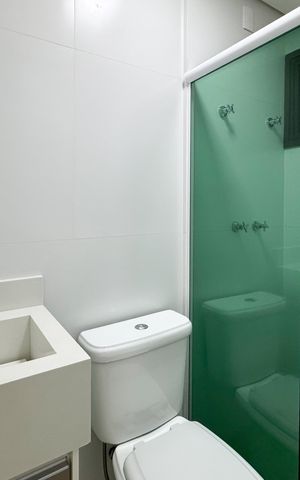 Apartamento à venda com 53m², 2 quartos e 1 vaga Apartamento à venda com 53m², 2 quartos e 1 vagaBanheiro Social