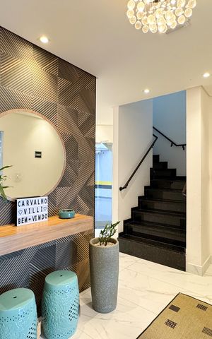 Apartamento à venda com 53m², 2 quartos e 1 vaga Apartamento à venda com 53m², 2 quartos e 1 vagaHall