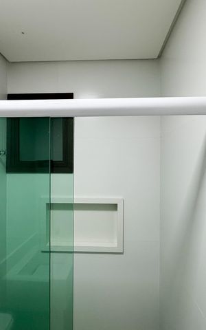 Apartamento à venda com 53m², 2 quartos e 1 vaga Apartamento à venda com 53m², 2 quartos e 1 vagaBanheiro Social