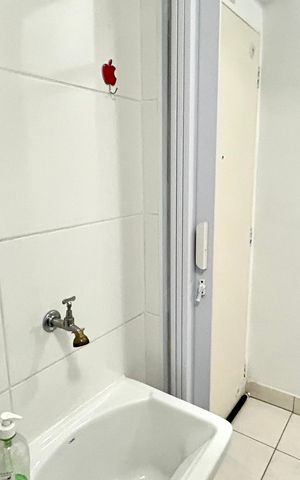 Studio à venda com 29m², 1 quarto e sem vaga Studio à venda com 29m², 1 quarto e sem vagaBanheiro e Área de Serviço