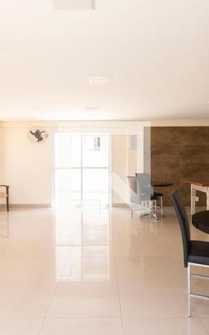 Apartamento à venda com 71m², 3 quartos e 1 vaga Apartamento à venda com 71m², 3 quartos e 1 vagaÁrea Comum