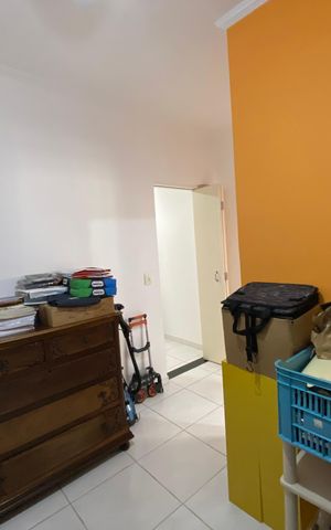 Casa à venda com 240m², 4 quartos e 4 vagas Casa à venda com 240m², 4 quartos e 4 vagasEdícula