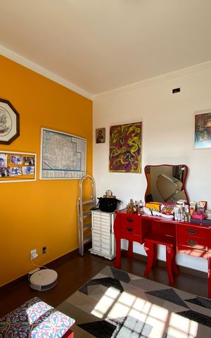 Casa à venda com 240m², 4 quartos e 4 vagas Casa à venda com 240m², 4 quartos e 4 vagasQuarto 2