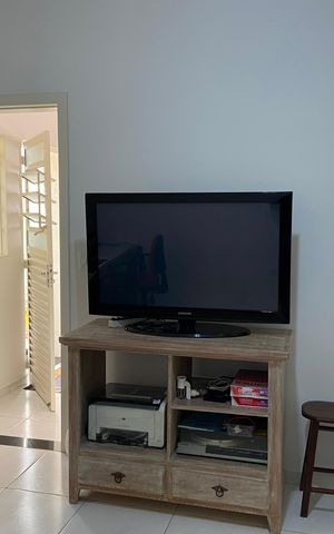 Casa à venda com 240m², 4 quartos e 4 vagas Casa à venda com 240m², 4 quartos e 4 vagasEdícula