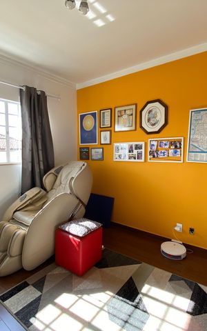 Casa à venda com 240m², 4 quartos e 4 vagas Casa à venda com 240m², 4 quartos e 4 vagasQuarto 2