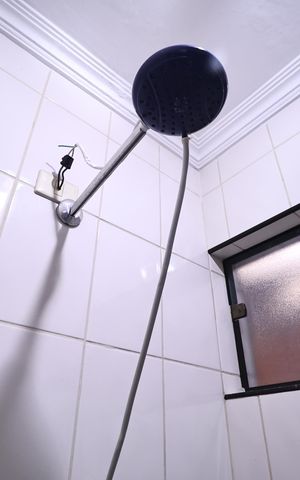 Casa à venda com 300m², 3 quartos e 3 vagas Casa à venda com 300m², 3 quartos e 3 vagasBanheiro