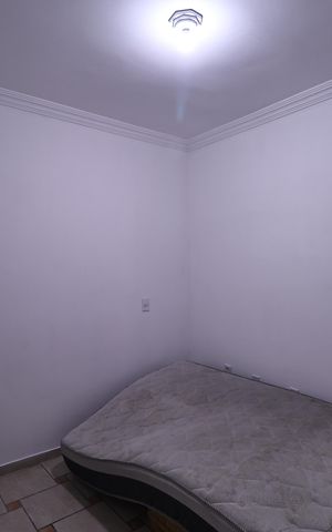 Casa à venda com 300m², 3 quartos e 3 vagas Casa à venda com 300m², 3 quartos e 3 vagasQuarto 1