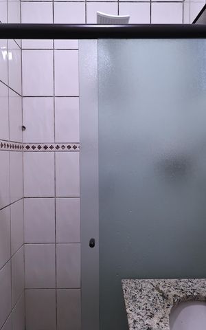 Casa à venda com 300m², 3 quartos e 3 vagas Casa à venda com 300m², 3 quartos e 3 vagasBanheiro da Suíte