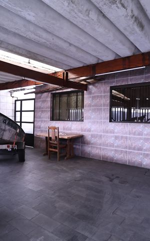 Casa à venda com 300m², 3 quartos e 3 vagas Casa à venda com 300m², 3 quartos e 3 vagasGaragem