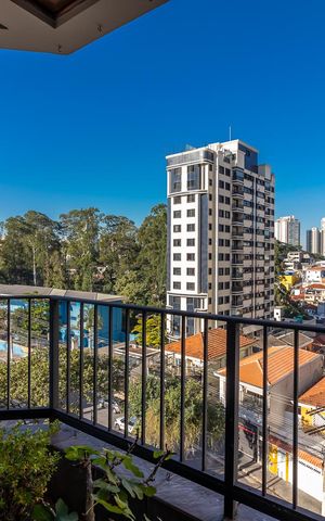 Apartamento à venda com 140m², 3 quartos e 3 vagas Apartamento à venda com 140m², 3 quartos e 3 vagasVaranda da Sala