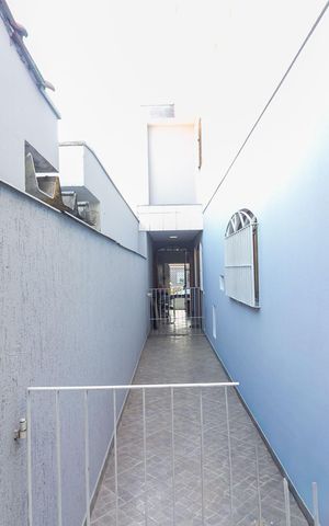 Casa à venda com 120m², 3 quartos e 2 vagas Casa à venda com 120m², 3 quartos e 2 vagasQuintal