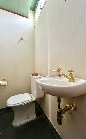 Apartamento para alugar com 200m², 3 quartos e 1 vagaLavabo