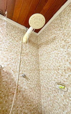 Casa para alugar com 70m², 2 quartos e 2 vagasBanheiro