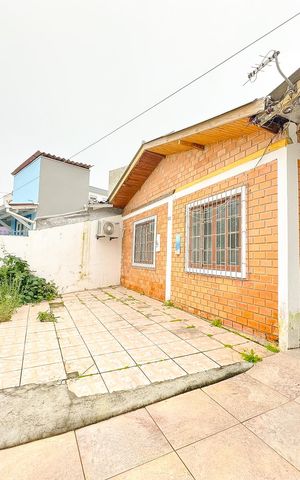 Casa para alugar com 70m², 2 quartos e 2 vagasFachada