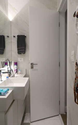 Casa à venda com 100m², 3 quartos e 2 vagasBanheiro da Suíte 2