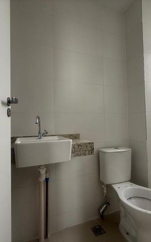 Apartamento à venda com 79m², 3 quartos e 2 vagas Apartamento à venda com 79m², 3 quartos e 2 vagasBanheiro 2