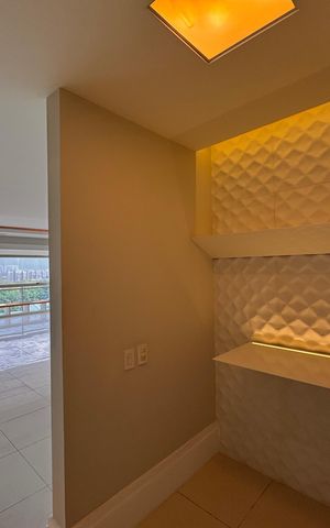 Apartamento para alugar com 260m², 4 quartos e 3 vagas Apartamento para alugar com 260m², 4 quartos e 3 vagasSala