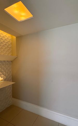 Apartamento para alugar com 260m², 4 quartos e 3 vagas Apartamento para alugar com 260m², 4 quartos e 3 vagasSala