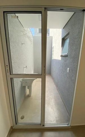Casa de condomínio à venda com 90m², 2 quartos e 2 vagas