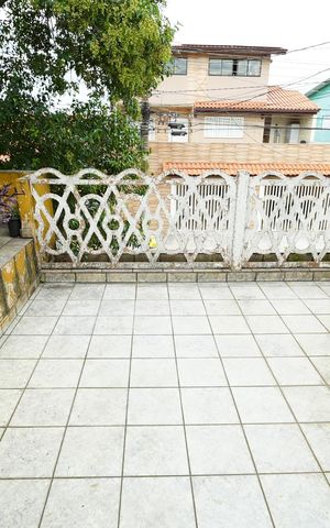 Casa à venda com 150m², 2 quartos e 1 vagaVaranda