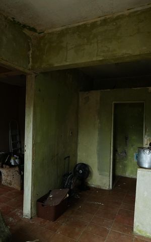 Casa à venda com 150m², 2 quartos e 1 vagaÁrea de Serviço