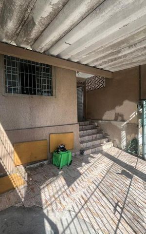 Casa à venda com 140m², 2 quartos e 2 vagas