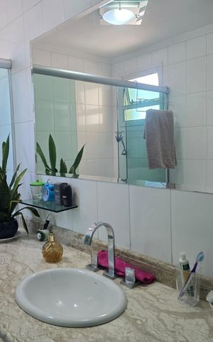 Apartamento à venda com 145m², 4 quartos e 3 vagas Apartamento à venda com 145m², 4 quartos e 3 vagasBanheiro Social