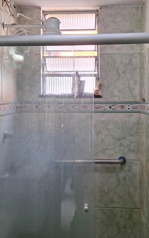 Apartamento à venda com 52m², 2 quartos e 1 vaga Apartamento à venda com 52m², 2 quartos e 1 vagaBanheiro