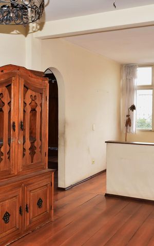 Apartamento à venda com 72m², 1 quarto e 1 vagaSala