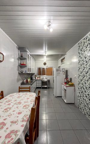 Casa para alugar com 117m², 4 quartos e 2 vagas Casa para alugar com 117m², 4 quartos e 2 vagasCozinha