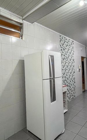 Casa para alugar com 117m², 4 quartos e 2 vagas Casa para alugar com 117m², 4 quartos e 2 vagasCozinha