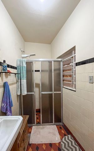 Casa para alugar com 117m², 4 quartos e 2 vagas Casa para alugar com 117m², 4 quartos e 2 vagasBanheiro de serviço