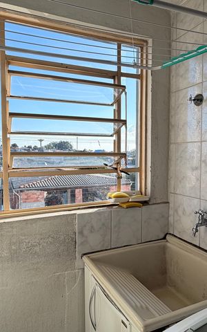 Apartamento à venda com 48m², 2 quartos e 1 vaga Apartamento à venda com 48m², 2 quartos e 1 vagaÁrea de Serviço