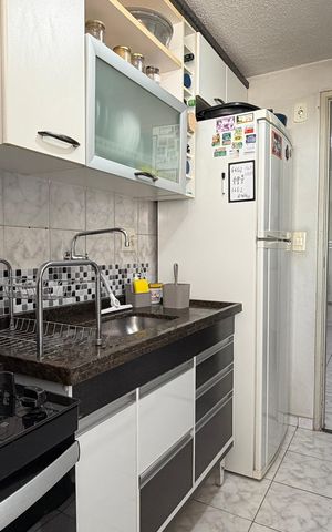 Apartamento à venda com 48m², 2 quartos e 1 vaga Apartamento à venda com 48m², 2 quartos e 1 vagaCozinha