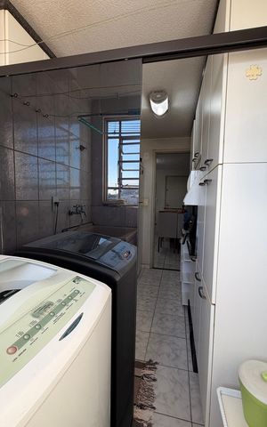 Apartamento à venda com 48m², 2 quartos e 1 vaga Apartamento à venda com 48m², 2 quartos e 1 vagaÁrea de Serviço
