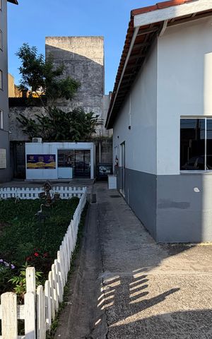 Apartamento à venda com 48m², 2 quartos e 1 vaga Apartamento à venda com 48m², 2 quartos e 1 vagaÁrea de Serviço