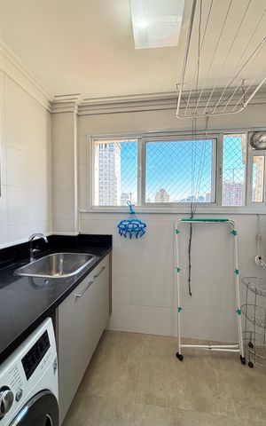 Apartamento à venda com 64m², 2 quartos e 1 vaga Apartamento à venda com 64m², 2 quartos e 1 vagaÁrea de Serviço