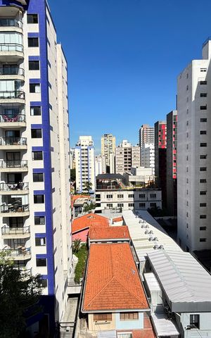 Apartamento à venda com 64m², 2 quartos e 1 vaga Apartamento à venda com 64m², 2 quartos e 1 vagaVista