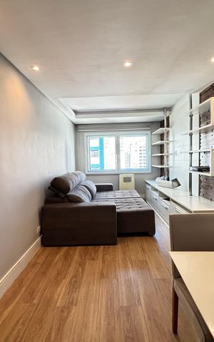Apartamento à venda com 64m², 2 quartos e 1 vaga Apartamento à venda com 64m², 2 quartos e 1 vagaSala