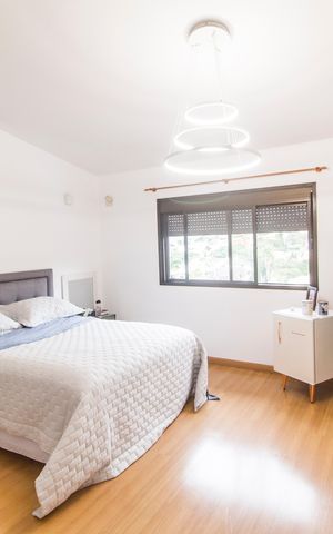 Casa de condomínio à venda com 426m², 5 quartos e 4 vagas Casa de condomínio à venda com 426m², 5 quartos e 4 vagasSuíte master