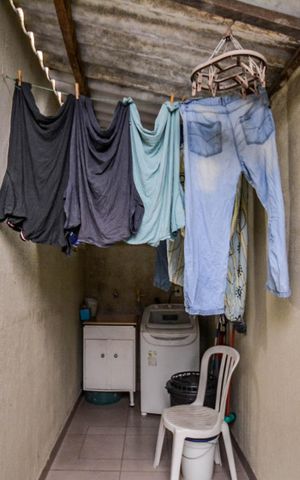 Casa à venda com 64m², 3 quartos e 1 vaga Casa à venda com 64m², 3 quartos e 1 vagaÁrea de Serviço