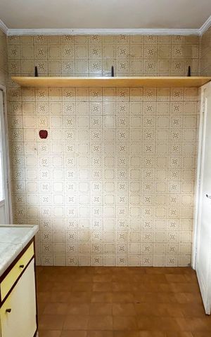 Apartamento à venda com 76m², 2 quartos e sem vaga Apartamento à venda com 76m², 2 quartos e sem vagaCozinha