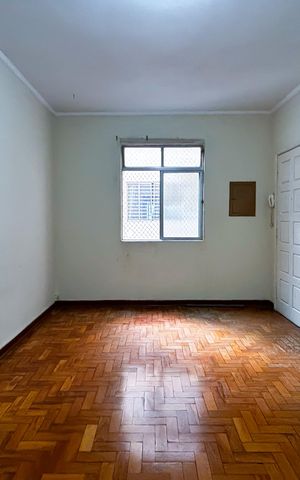 Apartamento à venda com 76m², 2 quartos e sem vaga Apartamento à venda com 76m², 2 quartos e sem vagaSala