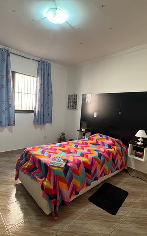 Casa à venda com 200m², 3 quartos e 4 vagas Casa à venda com 200m², 3 quartos e 4 vagasQuarto 1