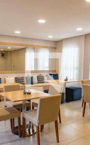 Apartamento à venda com 48m², 2 quartos e sem vaga Apartamento à venda com 48m², 2 quartos e sem vagaÁrea comum - Salão de festas