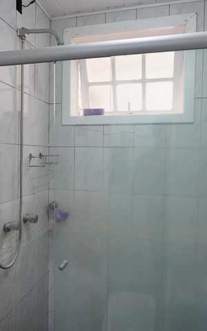 Casa à venda com 127m², 3 quartos e 1 vagaSuite - Banheiro