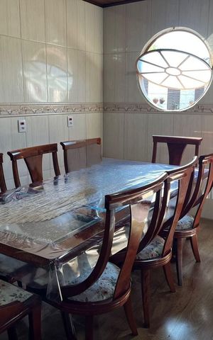 Casa à venda com 148m², 3 quartos e 2 vagas Casa à venda com 148m², 3 quartos e 2 vagasSala