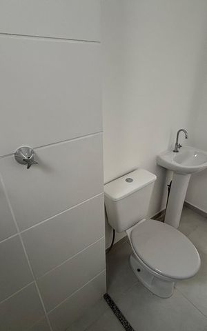 Apartamento para alugar com 42m², 2 quartos e 1 vaga Apartamento para alugar com 42m², 2 quartos e 1 vagaBanheiro
